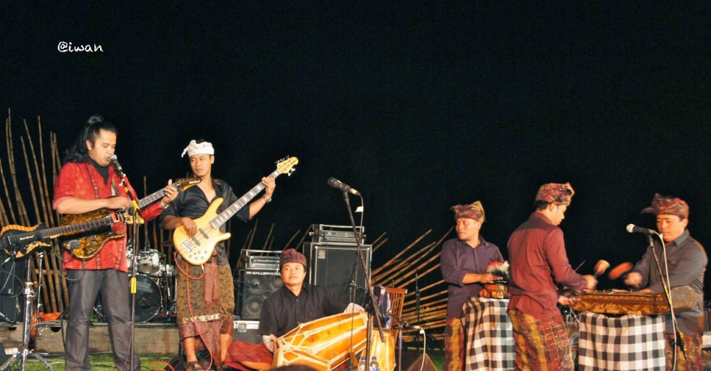 Balawan & Batuan Ethnic Fusion di Jazz Gunung 2013